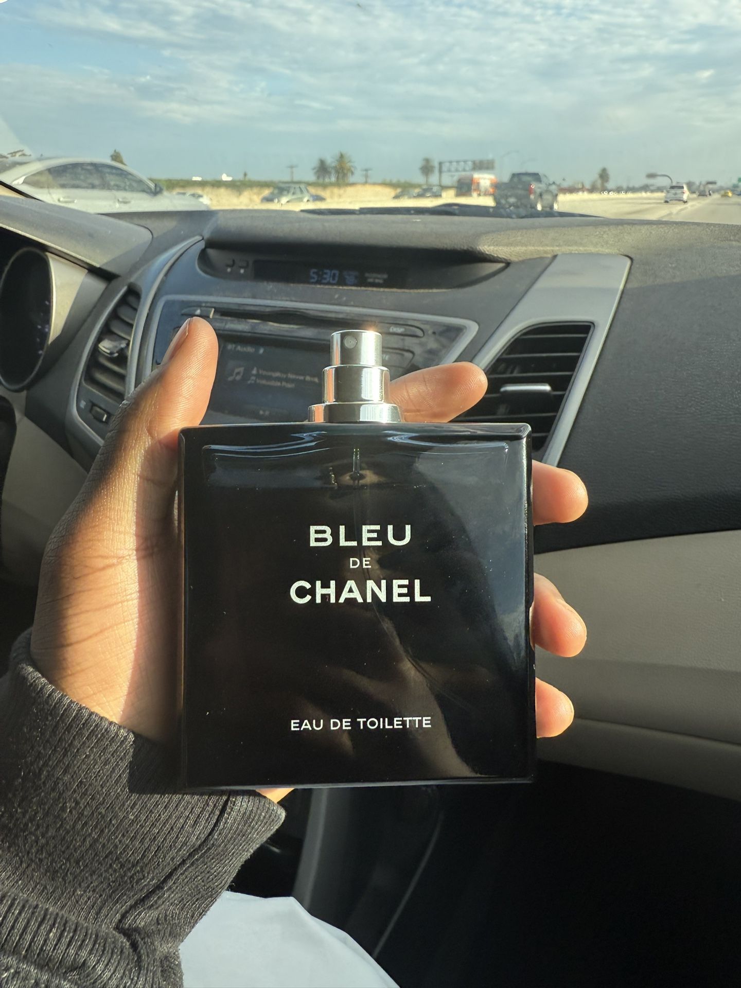 Perfume / Cologne