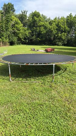 Free trampoline