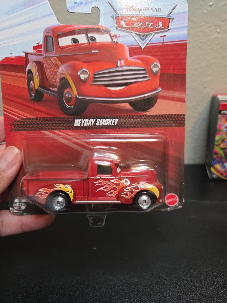 DISNEY PIXAR CAR HEYDAY SMOKYEY