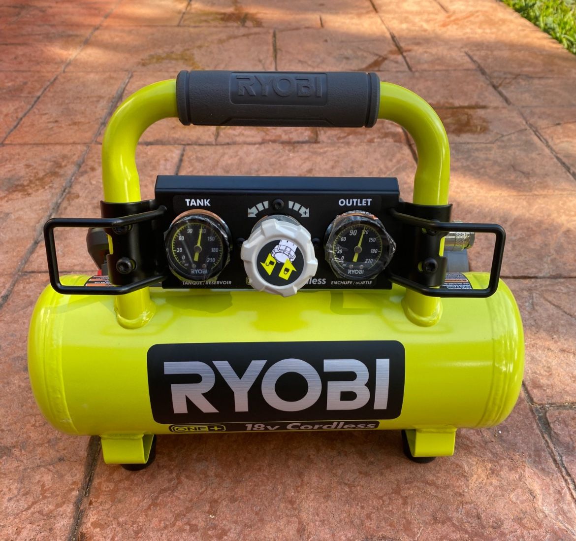 Ryobi 18V 1 Gal 120 psi Air Compressor (Tool Only)