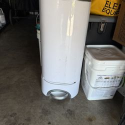 Diaper Genie