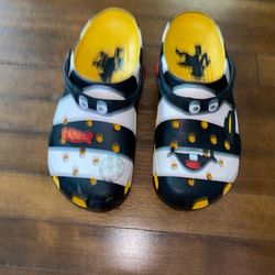 Crocs Classic McDonald's Hamburglar Black White Clog 209393-066 Men's size 10 women’s 12 must pick up