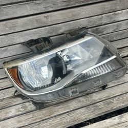 Chevy Colorado 2017 Headlights Both! 