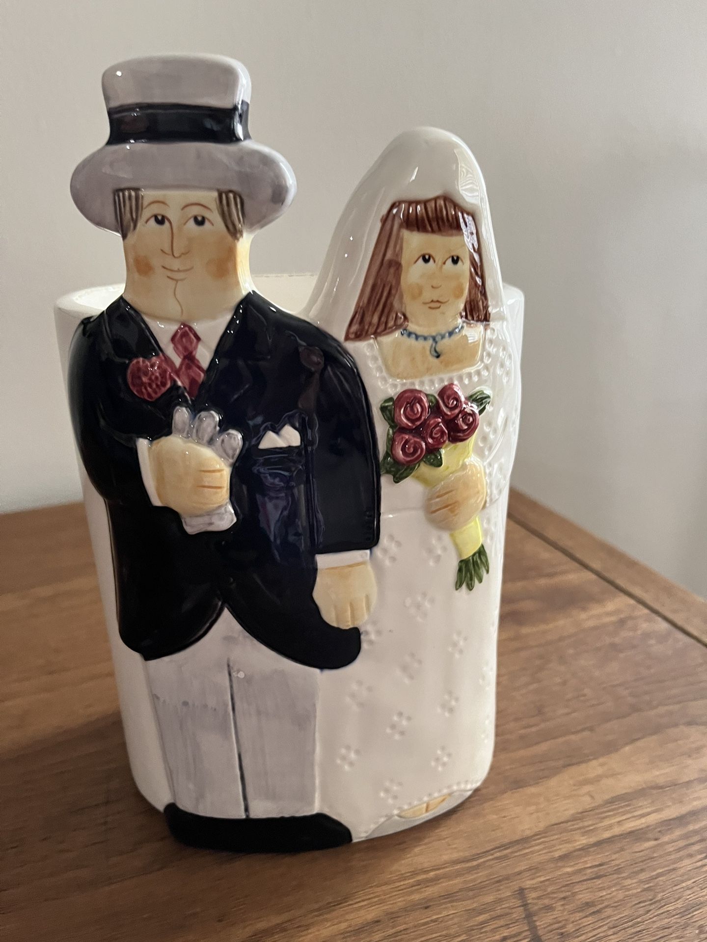 Bride & Groom Ceramic