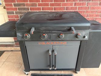 Black stone grill