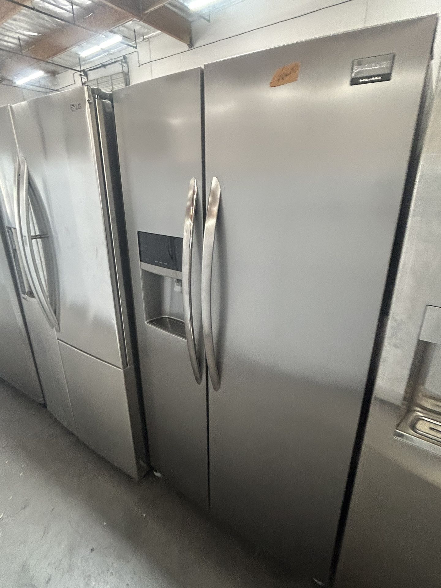 Frigidaire Refrigerator