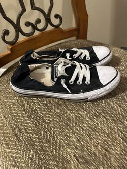 Women’s Converse Size 8