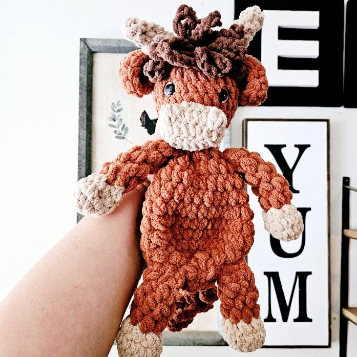 Crochet Highland Cow Plushie Snuggler Stuffed Animal Toy