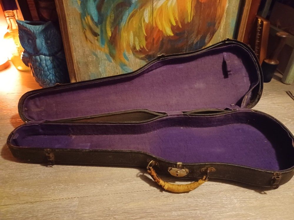 #Antique Violin Case