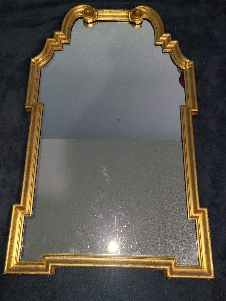 AUTHENTIC ANTIQUE La Barge gold gilded Queen Anne style mirror