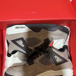 Jordan Taupe 4’s Size 9.5 og all