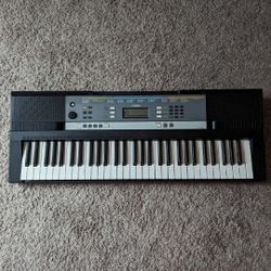 Yamaha Piano Keyboard