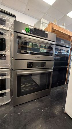 New Bosh Microwave Oven Open box with factory warranty