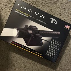 Nite  ize  inova  T4  Flash Light 