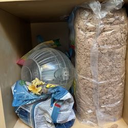 Pawhut Large 3-Tier Hamster Cage with Tunnels, Wheel, Bedding, Exercise Ball