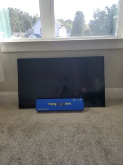 40" Samsung  HD TV  w/new mount