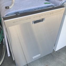 KitchenAid Dishwasher - Stainless Steel