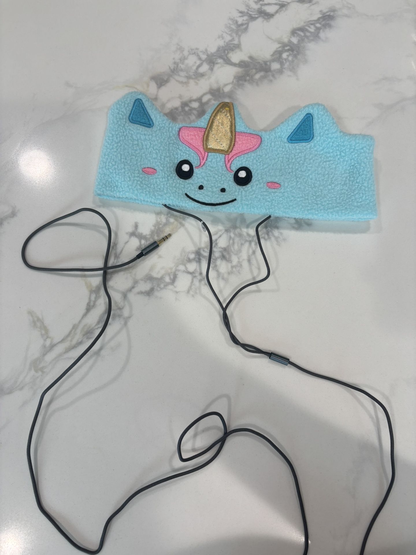 Cozyphones kids headphones baby/toddlers 1-3 . Brand new never used. $4 pickup Bushard Yorktown H