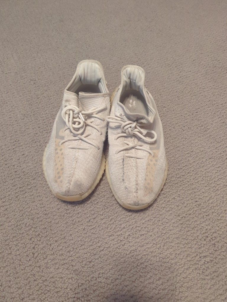Yeezy Boost 350 V2 Men's Size 10.5