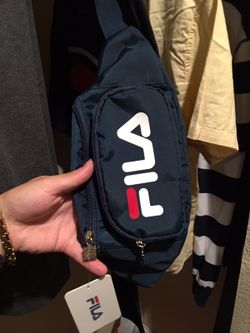 Fila fanny back (trades for supreme, bape, cdg, Apple iMac accessories)