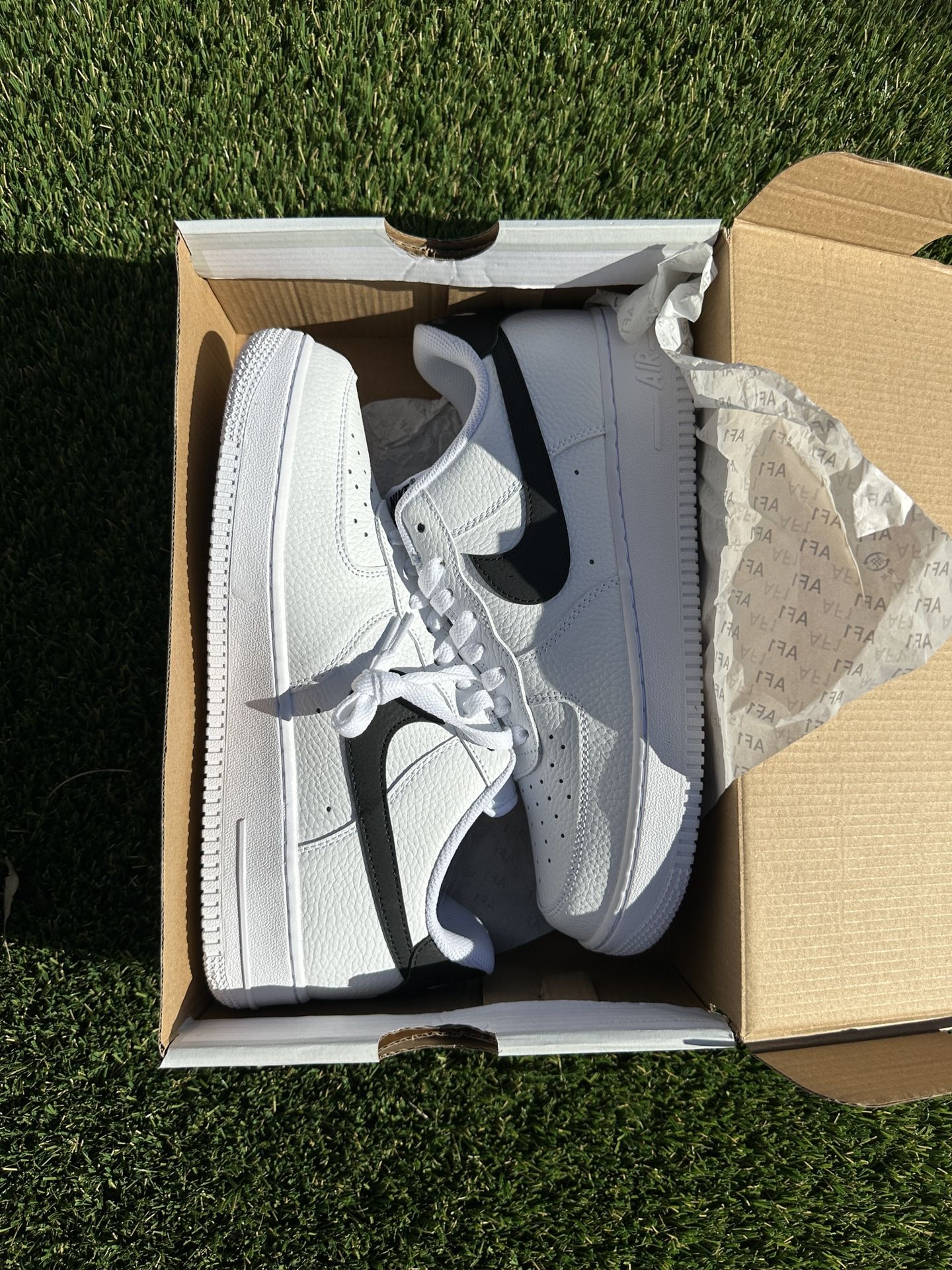 Nike Air Force 1s Low