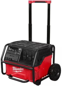 Milwaukee ROLL-on 3600-Watt Output/7200-Watt Peak 2.5kWh Power Station Battery Generator
