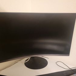 Samsung Curved 28inch Monitor