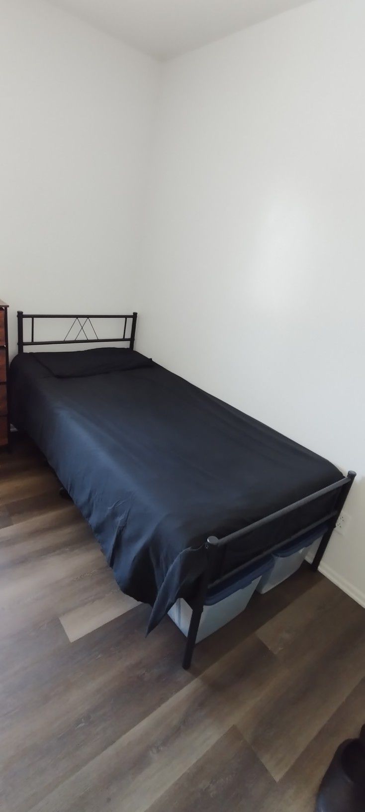 Twin Bed And Mattress
