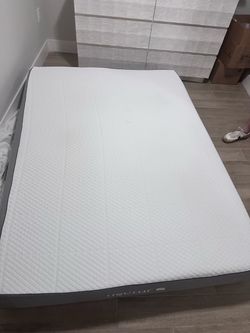 Nectar Classic 12” Memory Foam Queen Mattress