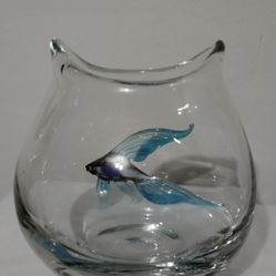 VINTAGE CLEAR GLASS FISH BOWL  - VASE 8"