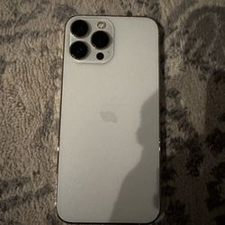 Unlocked iPhone 13 Pro Max 1TB  White