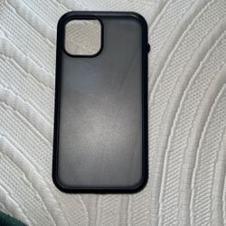 iPhone 14 Case With A Rotating Ringer Switch