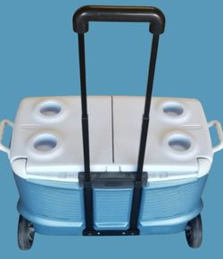 Rubbermaid Wheeled Cooler With Handle $35