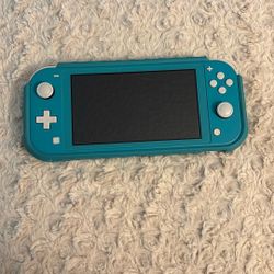 Nintendo Switch Lite + hard case 
