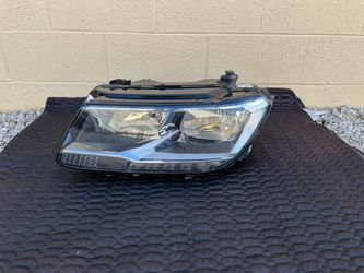 VW Tiguan Headlight 2018-2021, OEM ORIGINAL VW Tiguan Headlamp, driver side light
