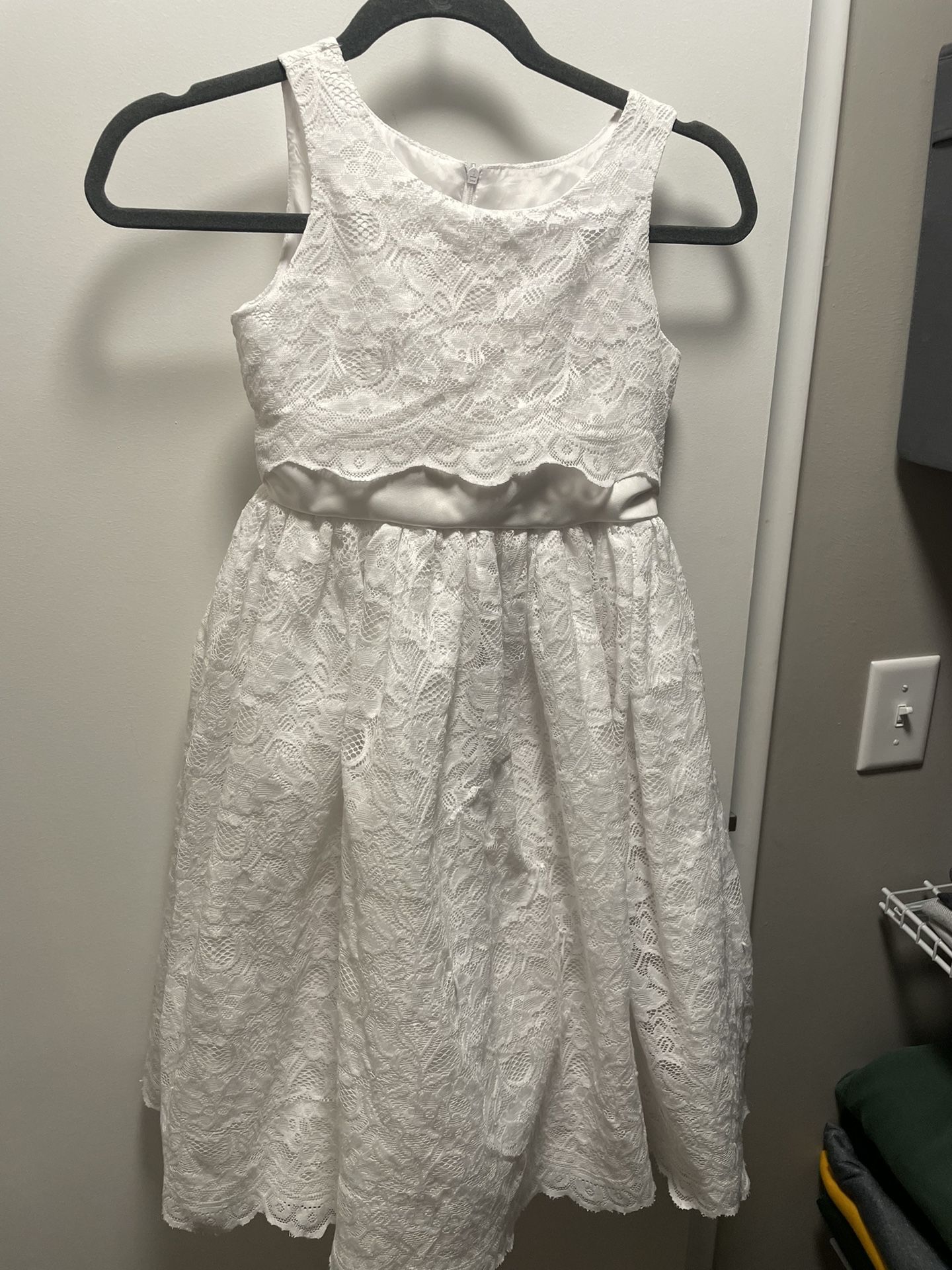 Flower Girl / First Communion Size 8