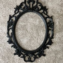 Big  Victorian Black Frame
