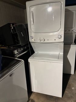 GE washer and gas dryer laundry center system