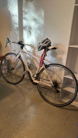 Bianchi aluminum road bike