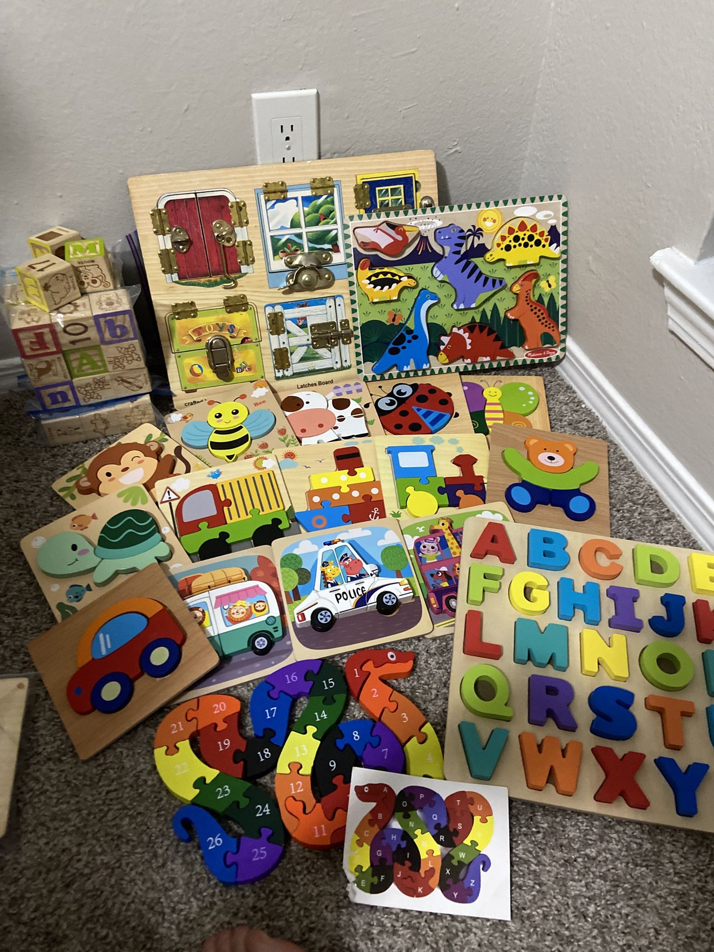 Kids Mixed Lot Of Puzzles And Building Blocks