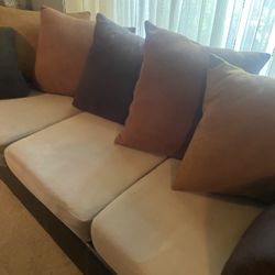 COUCH & LOVE SEAT