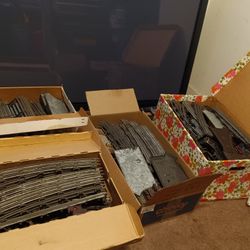 4 Boxes Of O Guage Lionel Track And Switches 