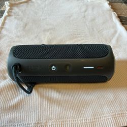 JBL FLIP5 WIRELESS BLUETOOTH 🔈 🔊 🎶