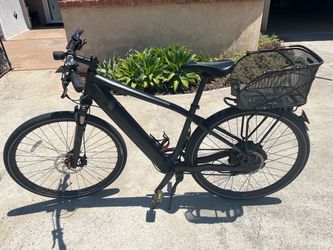 Specialized Turbo X hybrid e-bike, Medium, retailed for $4000