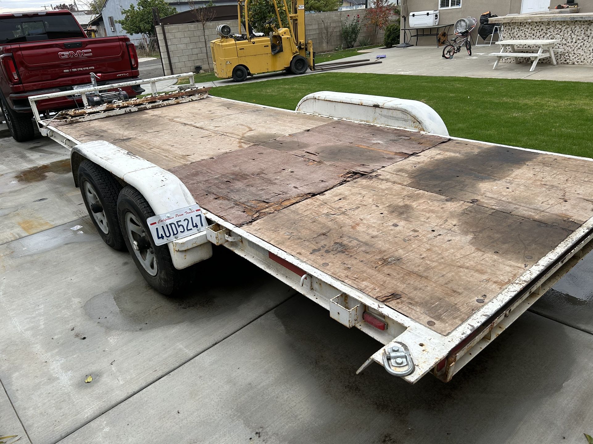 2014 Car Trailer Flat Bed for Sale in Bakersfield, CA OfferUp