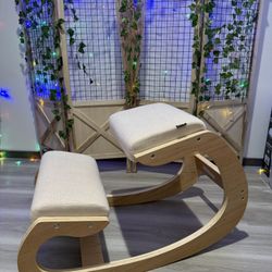 Ergonomic Kneeling Chair