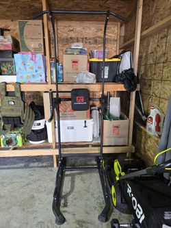 Pull Up Station
