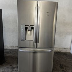 LG French Doors Counter Depth Stainless Steel Refrigerator 
