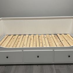 HEMNES Daybed frame with 3 drawers, white, Twin