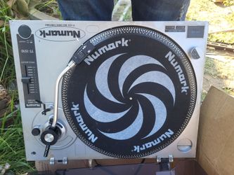 Numark TT-1510 belt-drive turntable